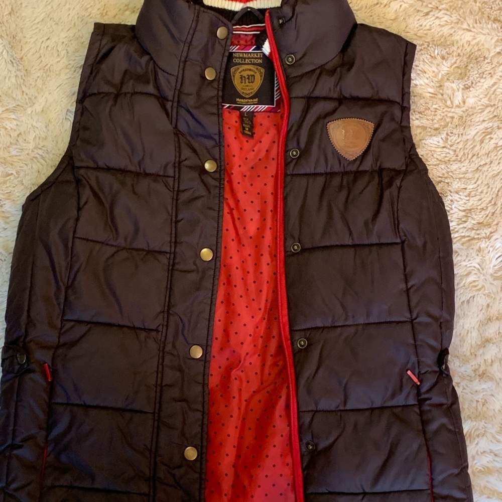 Womens Black Quilted Puffer Vest with Red Lining